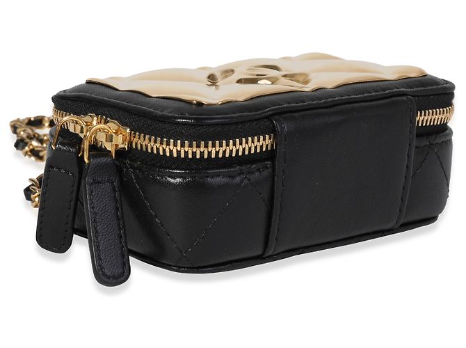 Mini borsa vanity Chanel in metallo trapuntato oro e pelle di agnello nera Nero - vista 6