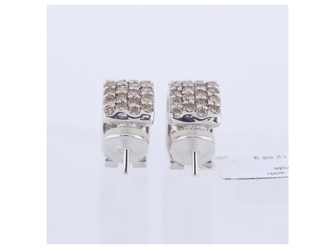 Autre Marque Orecchini in Diamante Non Firmato K18WG 12.5g 2.00/2.00 ct - vista 6