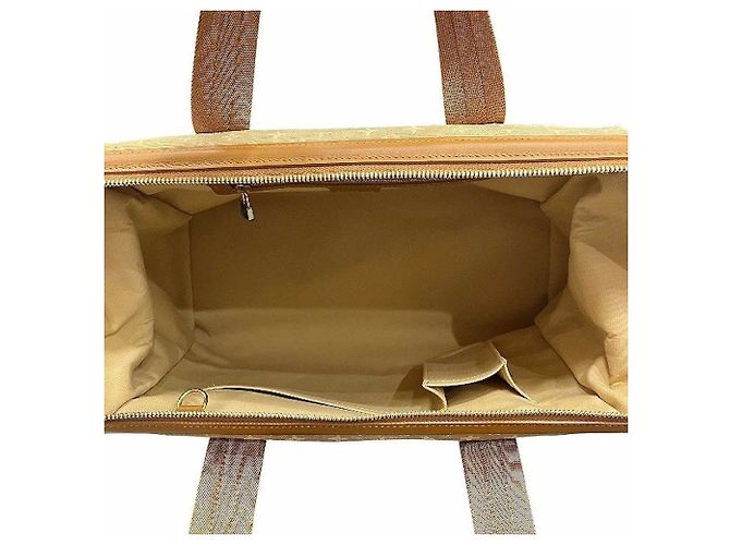 Borsa Louis Vuitton Josephine GM Beige - vista 4