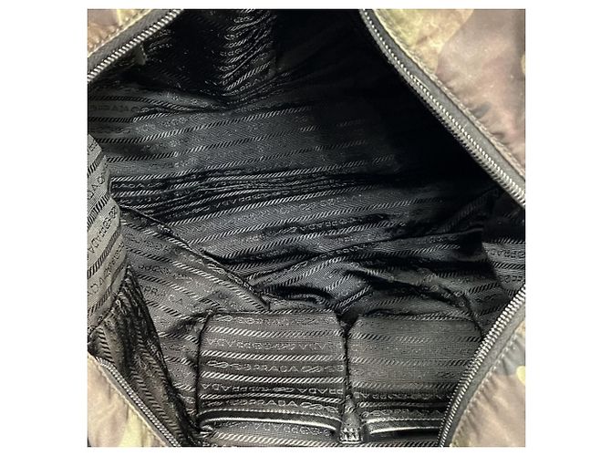 Borsa Prada VA0883 Nylon Camouflage Borsa Tote Borsa a tracolla per uomo e donna Nero Cachi - vista 5