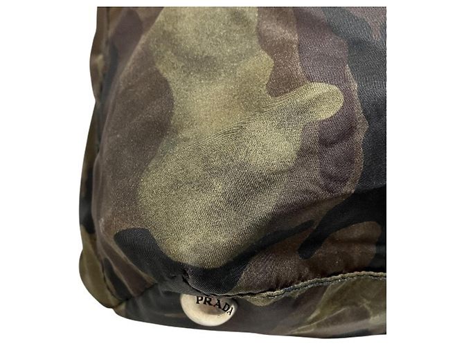 Borsa Prada VA0883 Nylon Camouflage Borsa Tote Borsa a tracolla per uomo e donna Nero Cachi - vista 6