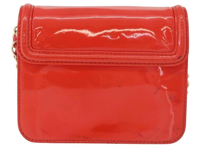 Chanel Reissue 2.55 Clutch in pelle vernice Rosso - vista 2