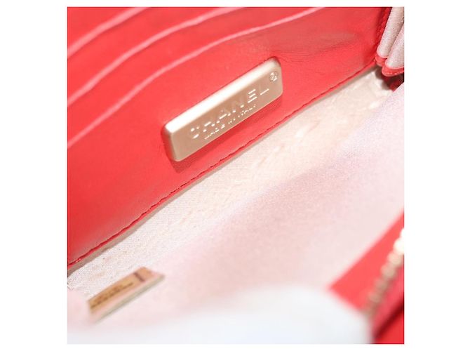 Chanel Reissue 2.55 Clutch in pelle vernice Rosso - vista 6