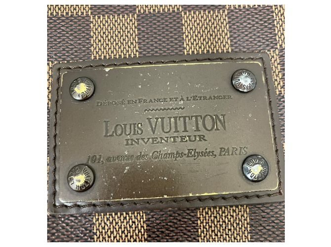 Borsa a Spalla Louis Vuitton Brooklyn PM Marrone - vista 9