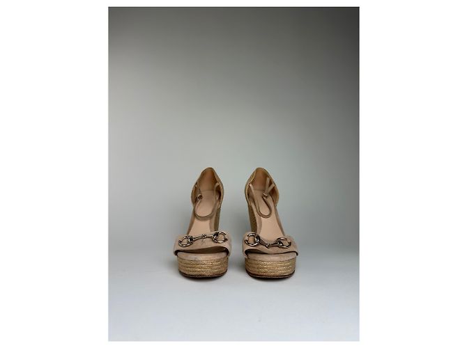 Sandali con zeppa in scamosciato vintage Gucci Beige EU37.5 - vista 2