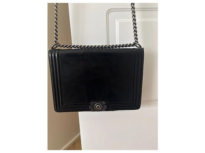 Chanel Boy Bag Couro Preto - vista 2