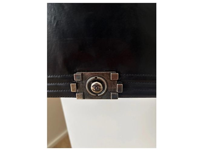 Chanel Boy Bag Couro Preto - vista 3