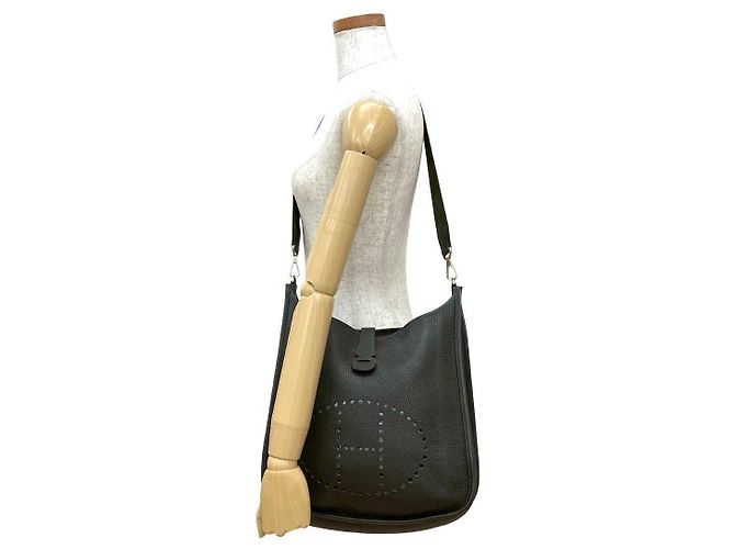 Hermès Borsa a tracolla Hermes Evelyne3 GM in pelle di vitello Verde Cachi - vista 3