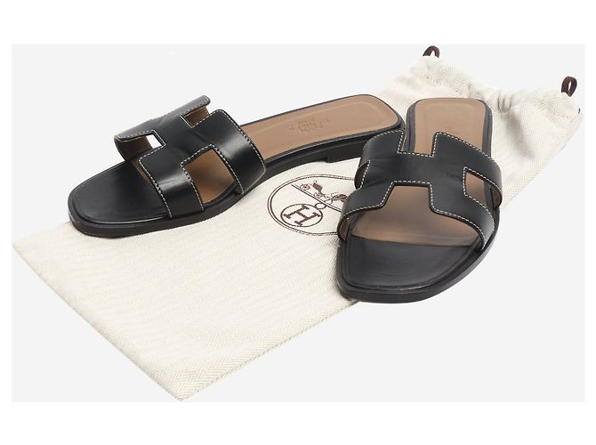 Hermès Schwarze Oran Sandalen - Größe EU 36.5 - Ansicht 5
