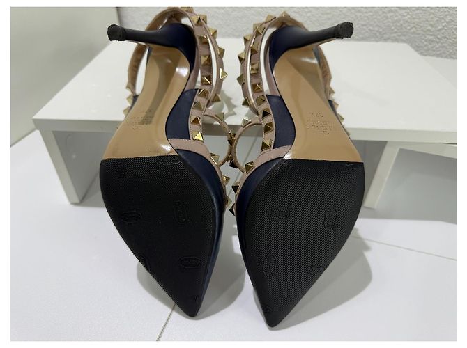 Valentino Garavani Rockstud Décolleté Navy 37.5 Blu - vista 11
