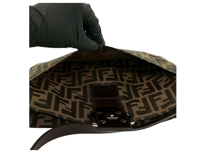 Zucca Fendi x Louis Vuitton Mamma Bucket Semi One Shoulder Bag Marrone Nero - vista 10