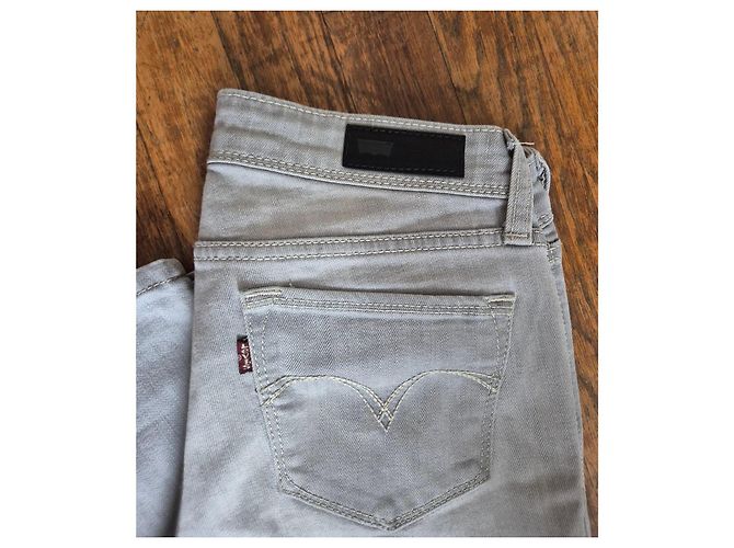 Levi's Demi Curve Low Rise Skinny Jeans - Gris Claro - vista 3