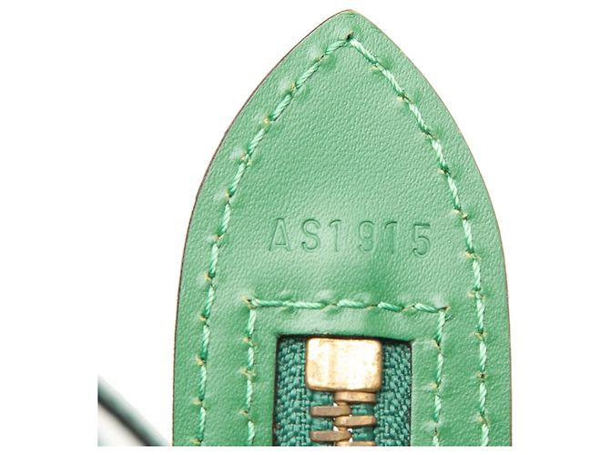Louis Vuitton Bolso Saint Jacques GM en Epi verde con correa larga - vista 6