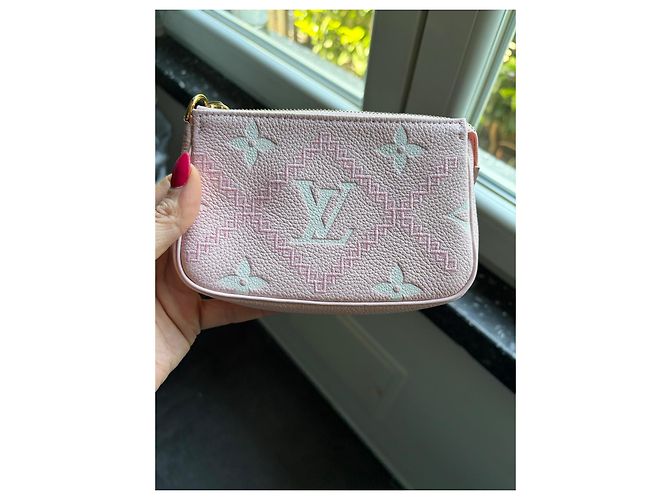 Louis Vuitton Pochette Monogram Empreinte Rose Rosa Bianco - vista 11