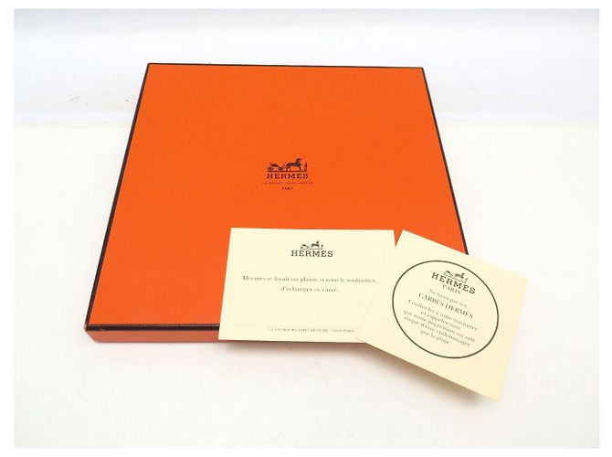 Hermès FULAR DI SETA HERMES AU FIL DE LA SOIE FAIVRE CARRE 90 ROSSO - vista 18