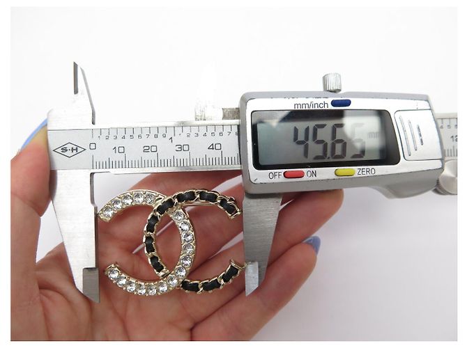 NEUER CHANEL LOGO CC BROSCHE STRASS LEDER VERFLECHTE KETTE GOLDTON METALL Golden - Ansicht 8