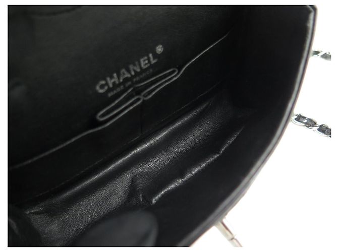 Timeless BORSA CHANEL MINI CLASSIC DOUBLE FLAP IN PELLE NERA MATELASSÉ Nero - vista 12