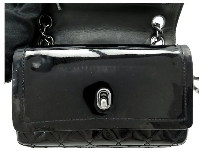 Timeless BORSA CHANEL MINI CLASSIC DOUBLE FLAP IN PELLE NERA MATELASSÉ Nero - vista 9