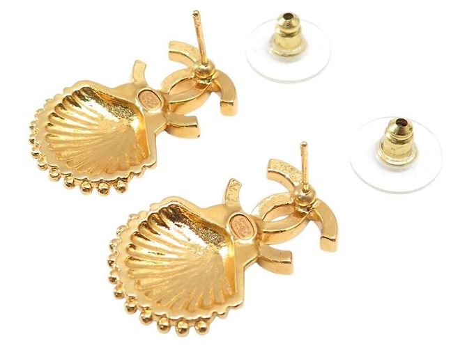 NUOVI ORECCHINI CHANEL ABA063 CONCHIGLIA LOGO CC ORO D'oro - vista 3