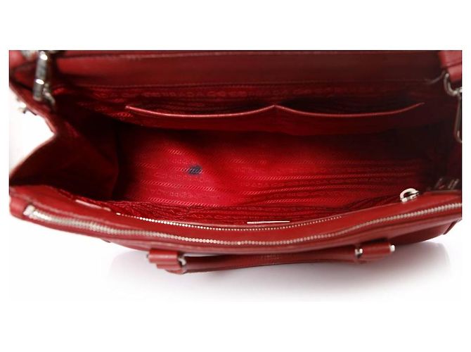 Prada, borsa tote Galleria in pelle Saffiano rossa. Rosso - vista 10