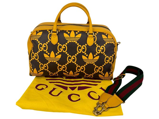 Borsa Spolverino Gucci x Adidas GG in pelle Giallo - vista 2