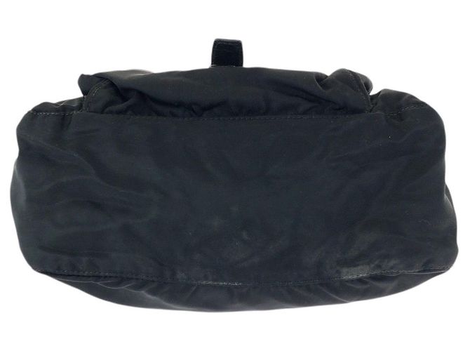 Bolso de hombro Prada Tessuto Nylon con logotipo de triángulo de cuero Negro - vista 10