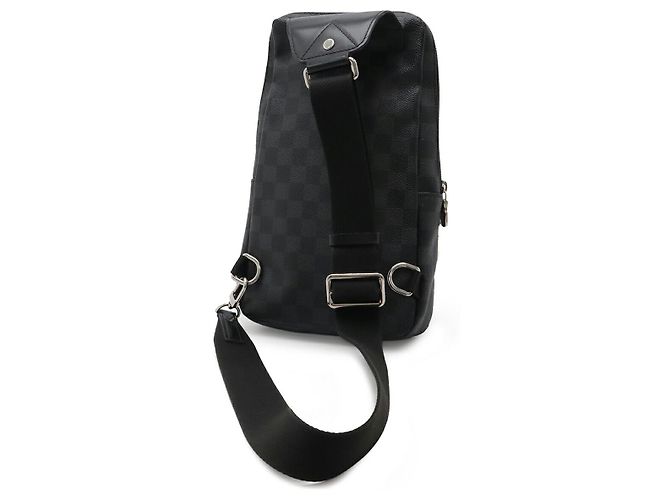 Borsa a tracolla Louis Vuitton Damier Graphite Avenue Nero - vista 2