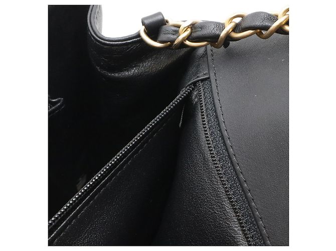 Borsa Chanel in Pelle Matelassé V-Stitch Nero - vista 7