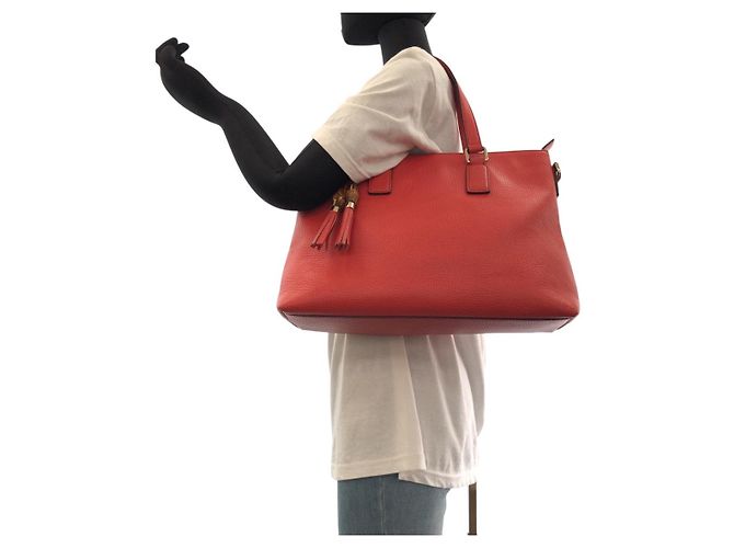 Bolso tote de cuero Gucci Bamboo con borla Roja - vista 6