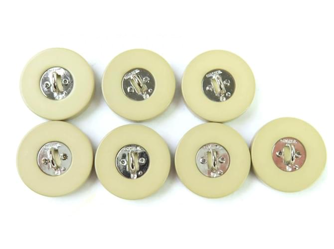 Accessorio bottone Chanel COCO Beige - vista 2