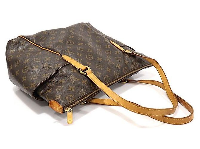 Louis Vuitton Borsa a tracolla Totally MM in tela Monogram Marrone - vista 3