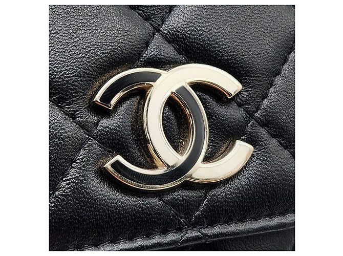 Chanel Mini borsa a tracolla con catena - Porta telefono in pelle di agnello Nero - vista 8