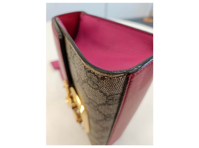 Gucci Piccola borsa a tracolla e crossbody Paddy Lock in GG Supreme con catena Marrone - vista 16