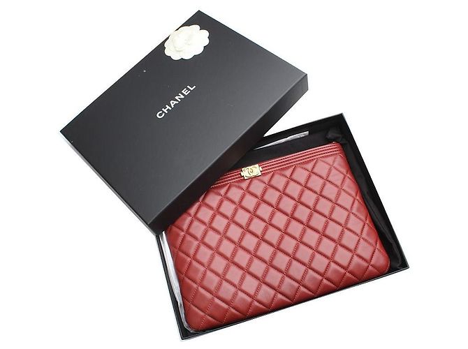 Chanel Clutch trapuntata Burgundy Boy Serie Medium Rosso - vista 7