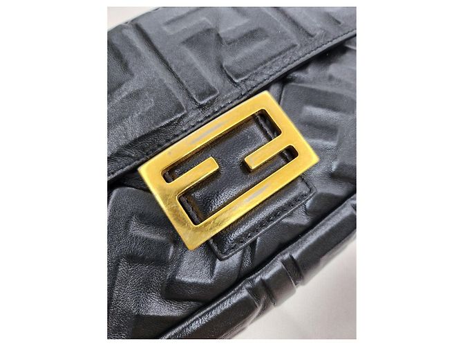 Fendi Baguette Leder Tote und Crossbody Bag in Schwarz, Größe Medium - Ansicht 19