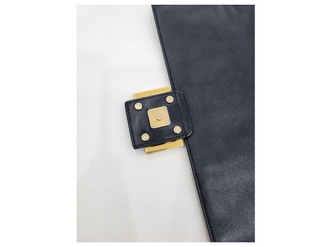 Fendi Baguette Leder Tote und Crossbody Bag in Schwarz, Größe Medium - Ansicht 21
