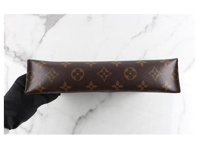 Louis Vuitton Beauty case Marrone - vista 6