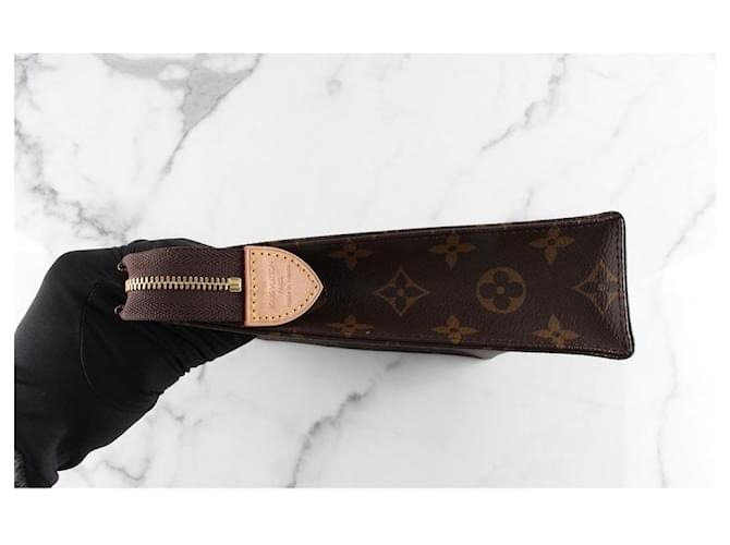 Louis Vuitton Beauty case Marrone - vista 8