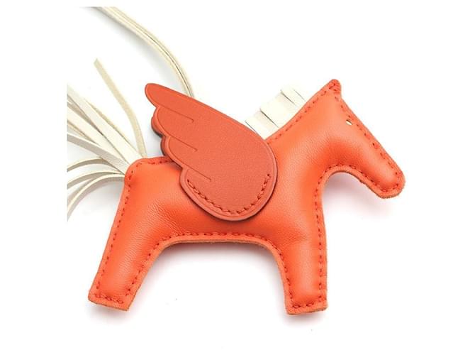 Hermès Charm per borsa Pegasus Rodeo Small Arancione - vista 4