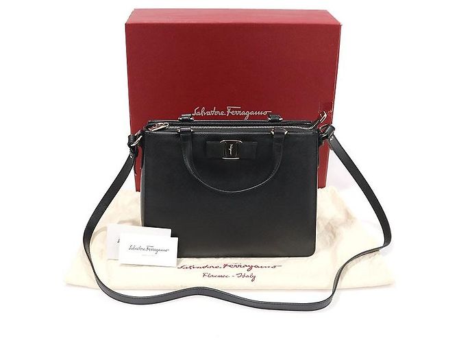 Salvatore Ferragamo Tote Tracy Vara in Saffiano nero - vista 2