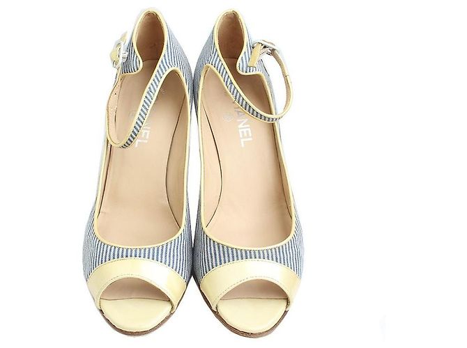 Chanel Scarpe a righe con cinturino alla caviglia Multicolore - vista 2