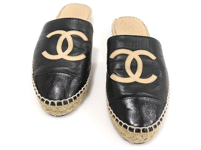Chanel Mule espadrille da donna in agnello e vitello lucido bicolore nero e beige Marrone - vista 2
