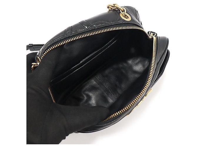 Salvatore Ferragamo Gesteppte Camera Crossbody-Tasche aus schwarzem Kalbsleder - Ansicht 5