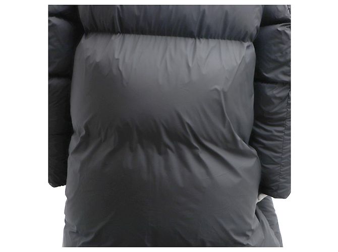 Moncler FUSSA Men's Long Down Jacket Black - view 17