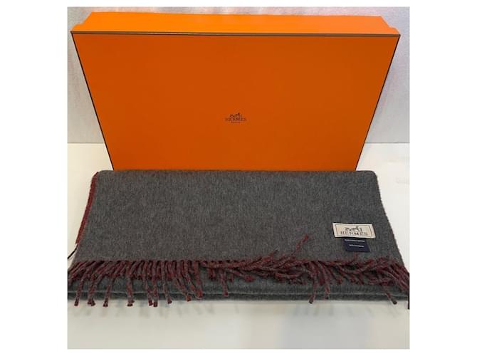 Hermès Sciarpa in cashmere grigio Multicolore - vista 2