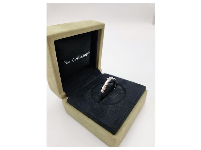 Van Cleef & Arpels Fede Van Cleef Arpels New York Wedding Band PT Years Multicolore - vista 10