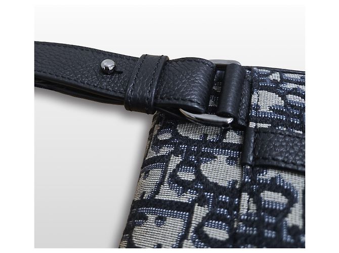 Dior Mini borsa saddle in jacquard Oblique Marrone - vista 15
