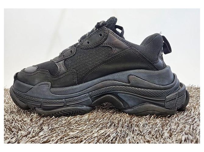 Balenciaga Triple Dirty Black Blu - vista 6