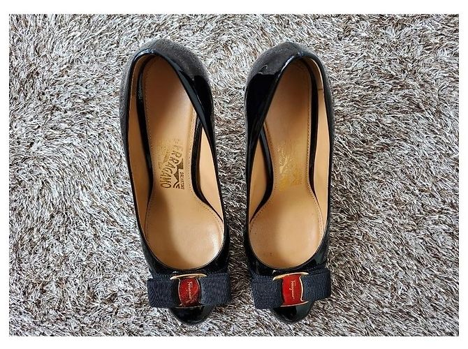 Salvatore Ferragamo Décolleté Pimpa Gold Ribbon Black Nero - vista 9