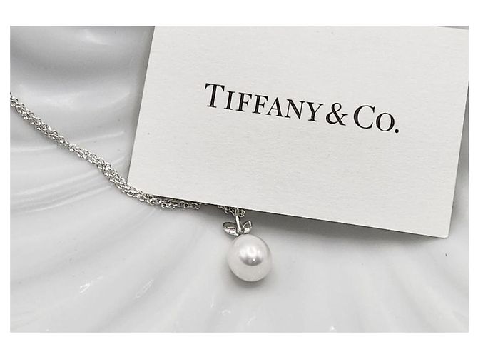Tiffany & Co Olivenblatt-Perlenanhänger-Halskette (Silberne Süßwasserperle) - Ansicht 9